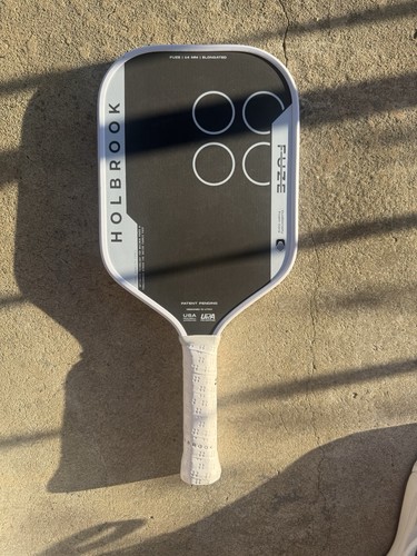 Holbrook Fuze 14mm Elongated Pickleball Paddle Lightly Used