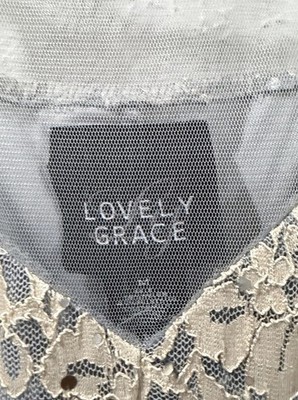 Vestido de Gala Lovely Grace - Encaje Floral con Lentejuelas y Tul - oGris/Crem