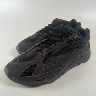 Adidas Yeezy Boost 700 V2 Vanta Black Mens Sneakers FU6684 Size