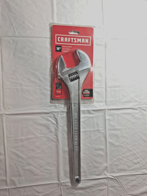 CRAFTSMAN 18'' Steel Adjustable Wrench 2-5/32'' Max Jaw CMMT81626