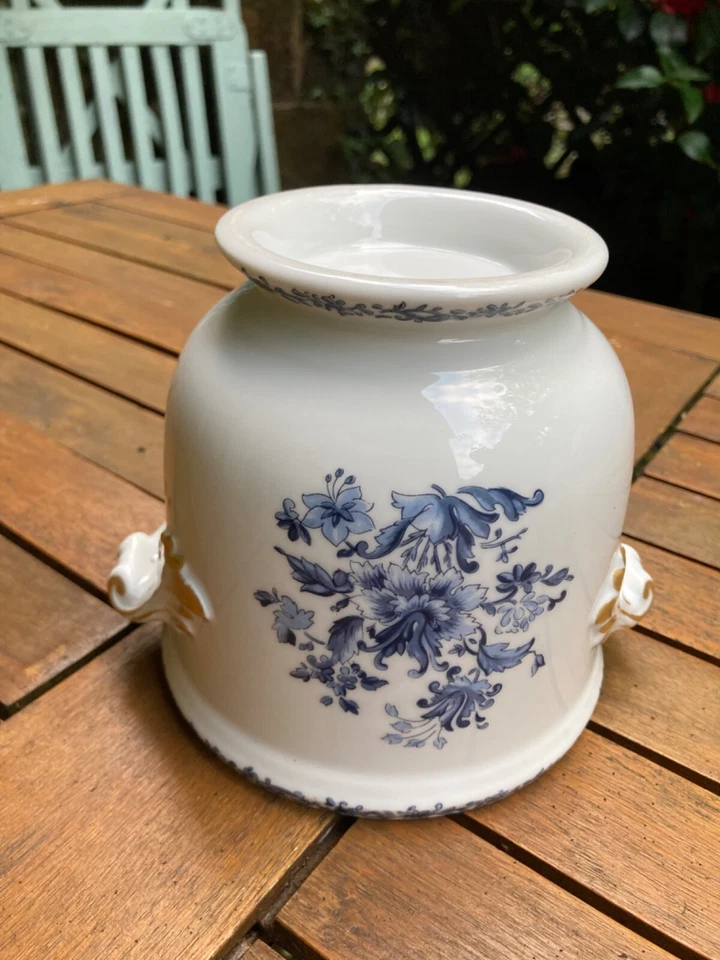 Vista Alegre Portugal Cache Pot Jardiniere Planter Blue Floral Floral & Gilt - Image 4 of 4