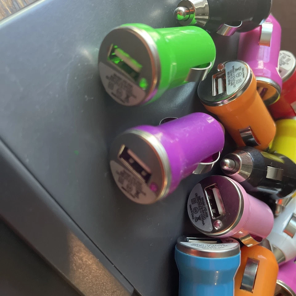 LOT of 12 Multicolor  CAR USB A/C LIGHTER CHARGER travel power adapters - Image 2 of 4