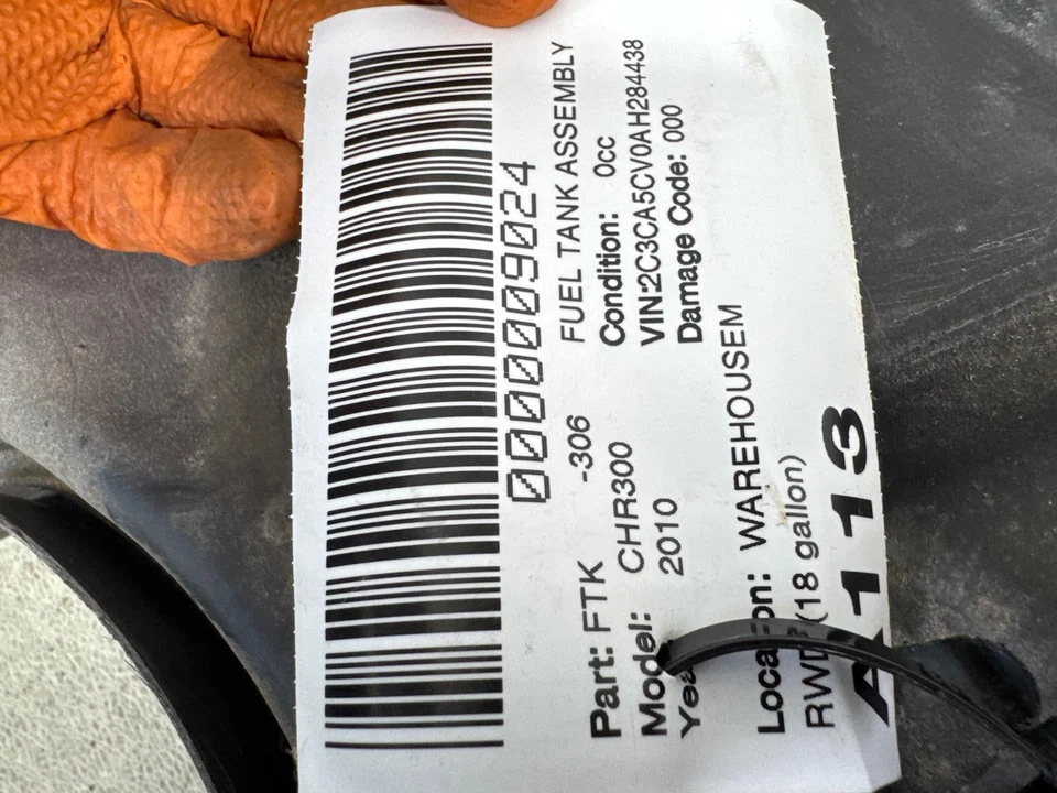 2010 Chrysler 300 Gasoline Fuel Tank 18 Gallon Oem 04725925Aa - Image 3 of 4