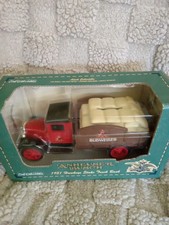 1995 Ertl Anheuser Busch 1931 Hawkeye Stake Truck Bank 1/34