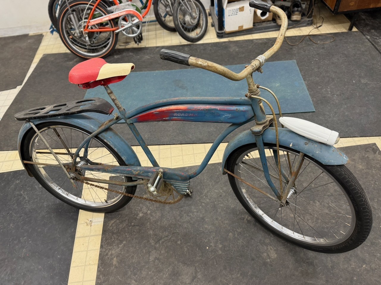Roadmaster Vintage 24" Boys Balloon Tire Bicycle With Tank & NOS Parts