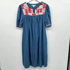 Go Softly Patio House Dress Lounge MuMu Size Medium Petite Pockets Full Zip Boho