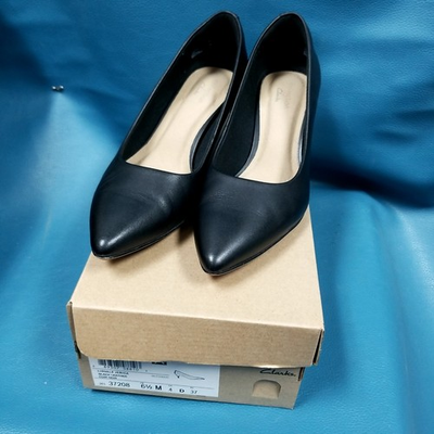 #ad #ad GUC Clarks Collection Linvale Jerica Black Leather Pumps Heels Women#x27;s SZ 6.5 $16.99