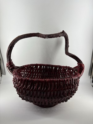 Red Primitive Woven Wicker Basket Vine Branch Handle Picnic Basket Philippines