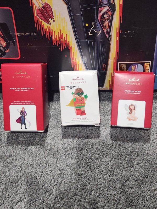 Lot Of 3 Hallmark Keepsake Ornaments Freesia Fairy Anna Of Arendelle Lego Robin