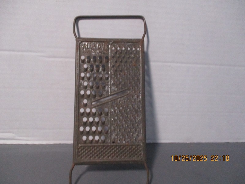 VINTAGE ALL IN ONE 2 HANDLED HAND GRATER