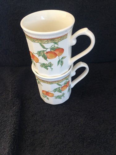 2 Churchill Englnd VALENCIA Dodecagon Mugs CCH33 CCHVAL Pattern Oranges & Frieze - Picture 2 of 4
