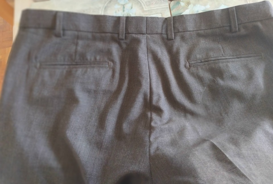 Men's M & S Collection Trousers Waist 40" Inside Leg 29" Chocolate mix