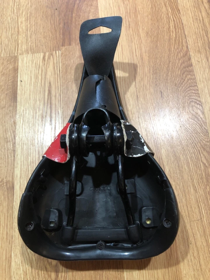 Asiento infantil Bell Little Rider -NUEVO Foto 3 de 4