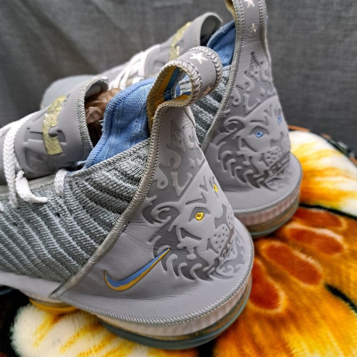 Nike LeBron XVI 16 