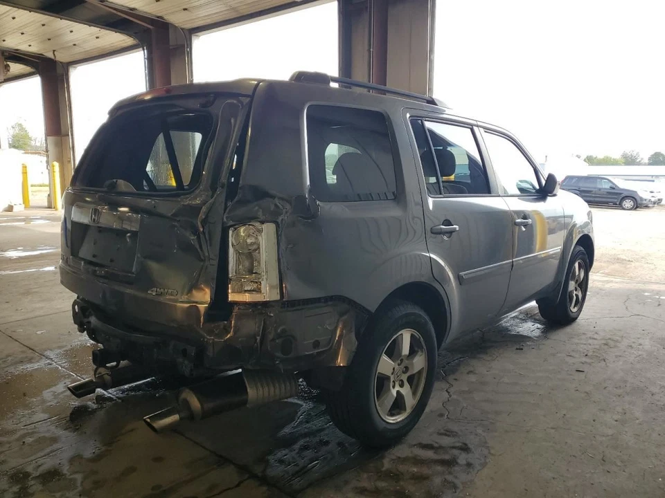 (LOCAL PICKUP ONLY) Passenger Right Fender Fits 09-15 PILOT 3048412 - Image 4 of 4