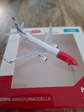 Herpa Wings 1:500 Norwegian  B.737-800 Max Ma...