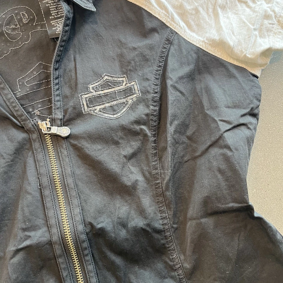 Camisa Harley Davidson para mujer pequeña con yugo de encaje negra blanca manga corta Y2K de colección Foto 3 de 4