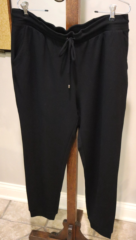 Womens Chicos Zenergy Sweatpants Size 3R Black w/ Drawstrings