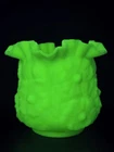 Vintage Fenton Custard Ruffled Poppy Flower Uranium Glass Vase SUPERB