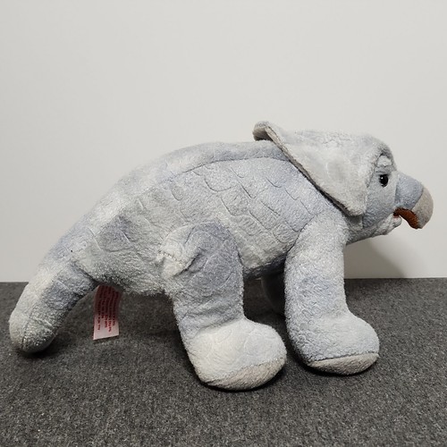 FAO Schwarz 5th Avenue Protoceratops Dinosaur Plush 5.5" Stuffed Animal Toy - Picture 3 of 8