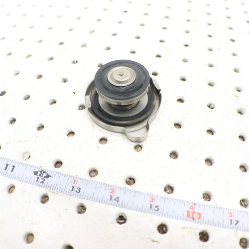 2014 Polaris Sportsman 570 Pressure Cap , Radiator Cap 1240508 - Picture 5 of 8