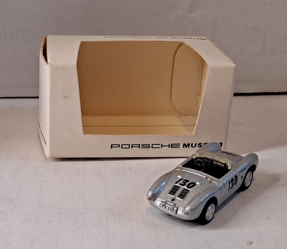 A354. SCHUCO for PORSCHE MUSEUM – PORSCHE 550RS   AMB 1/72 - Immagine 4 di 4
