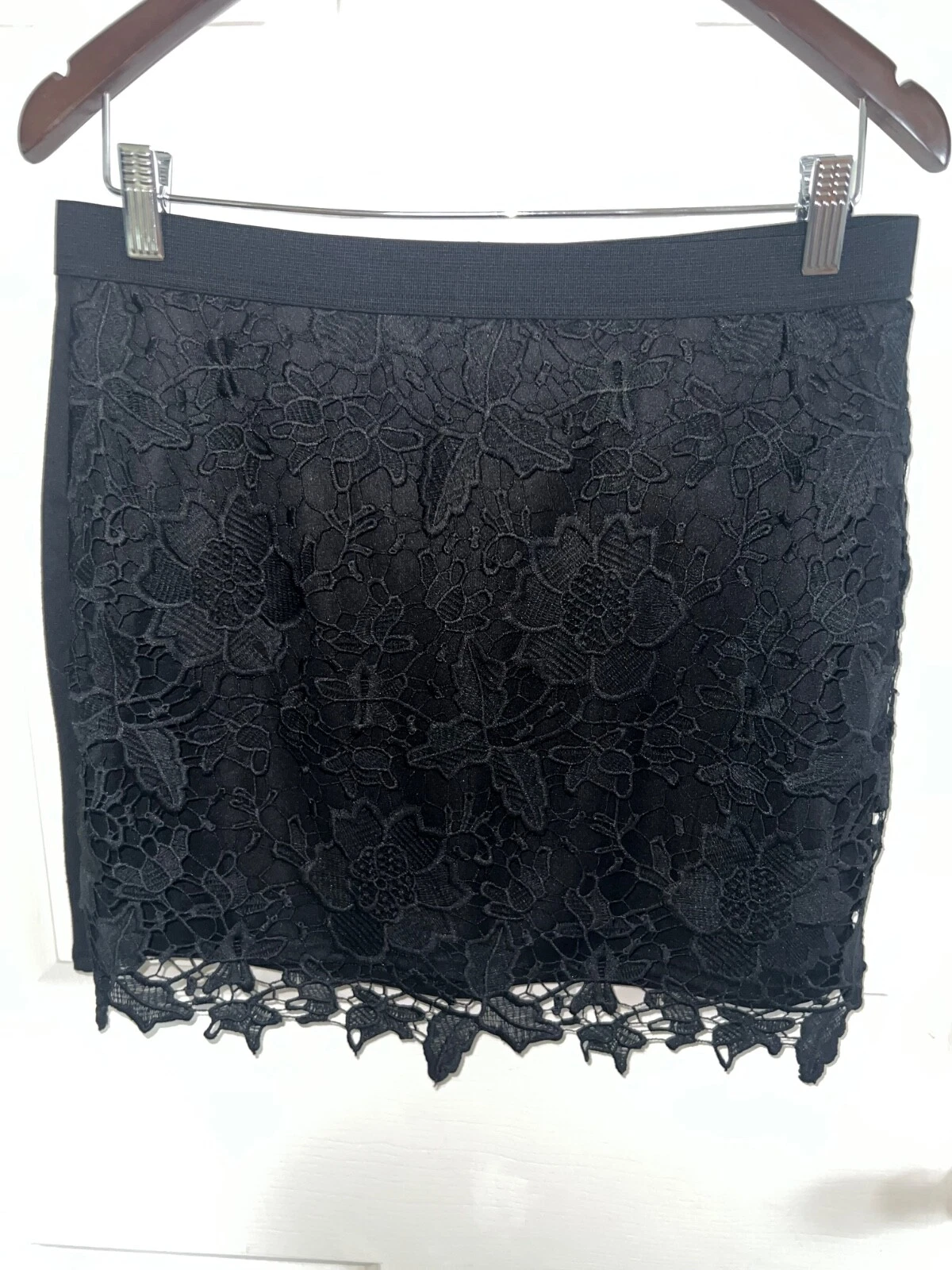 American Eagle Mini Skirt Womens 12 Black Floral Lace Elastic Waist Preppy Goth