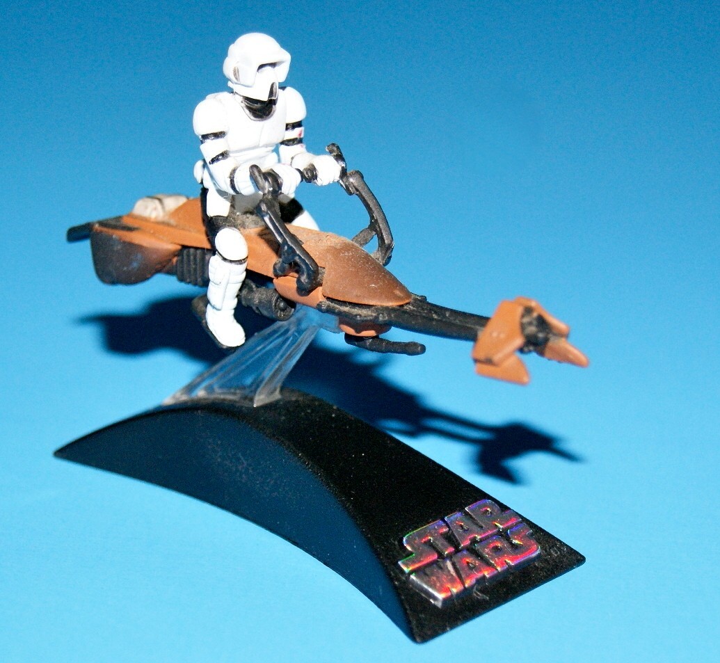 子供自転車　スターウォーズ STAR WARS SCOUT & SPEEDER BIKE TITANIUM SERIES MICRO MACHINES