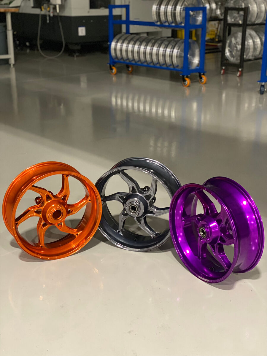 Core Moto Apex 6 wheels front & rear Kawasaki ninja ZX14R Core Moto Apex 6 wheels front & rear Kawasaki ninja ZX14R