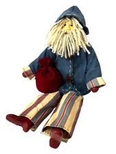 Tenderheart Treasures Primitive Style Santa Patriotic Folk Art Poseable 2001