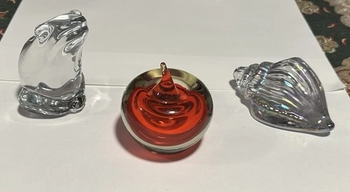 Art Glass Paperweight - Lot Of 3 Frog Apple Conch Shell Silvestri ACC Blenko VTG