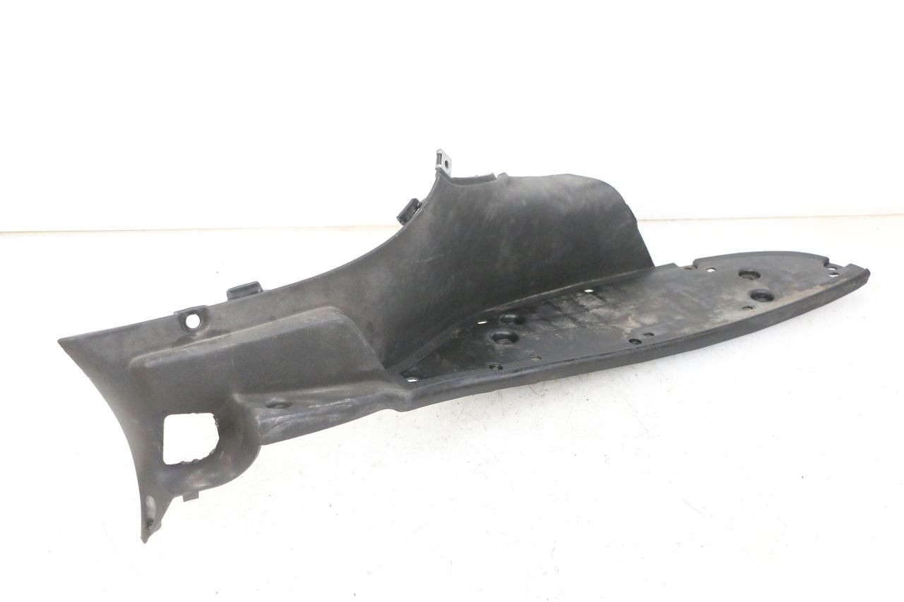 RIGHT FLOOR PANEL - APRILIA SCARABEO GT TOURING 125 (1999 - 2005)