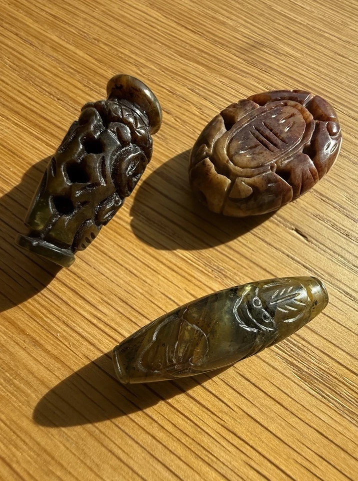 Vintage Chinese Export Carved Prayer Russet Moss Red Green Jade Bead Pendant Lot - Image 2 of 4