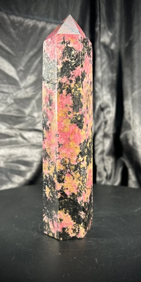 6.5" Absolutely Beautiful Rhodonite Tower 1lb 4.4oz (578 grams) - Image 3 of 4
