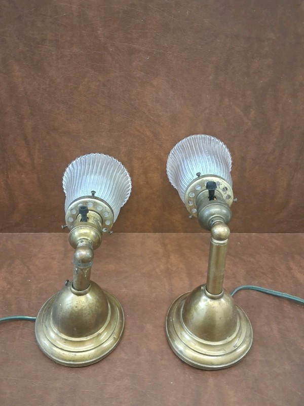 Restored Pair Of Antique Victorian Wall Sconces With Tulip Shades