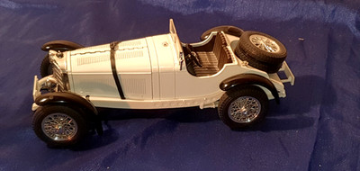 burago Oldtimer Modellauto Mercedes Benz SSK - M 1:18 -  Made in Italy