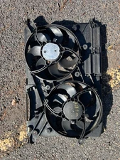 2014 Ford Fusion Engine Radiator Condenser Cooling Fan