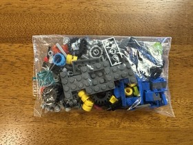 LEGO Alien Conquest: Alien Defender (7050), 100% Complete w/ Instructions