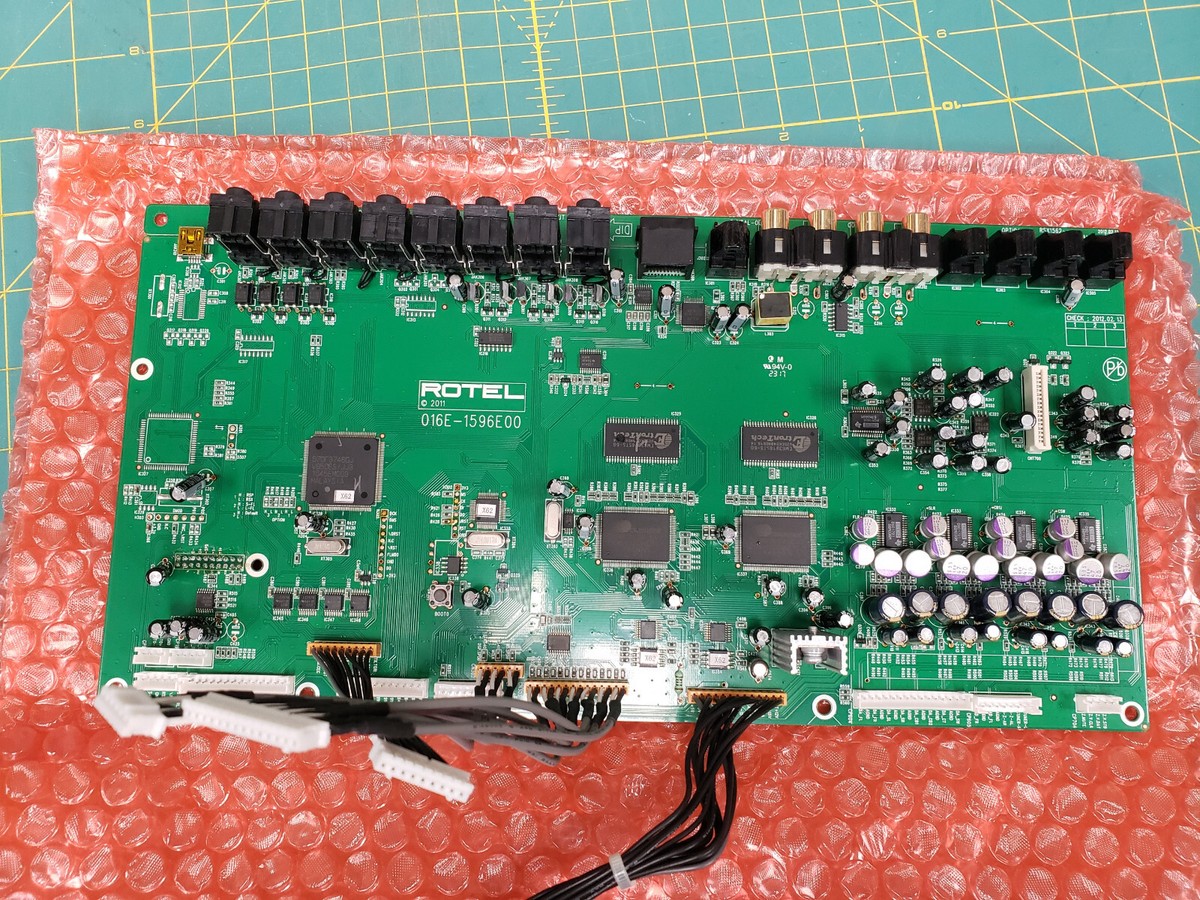 Rotel RSX-1562 Digital circuit board PB60737 016 E-1596D00 Rotel RSX-1562 Digital circuit board PB60737 016 E-1596D00