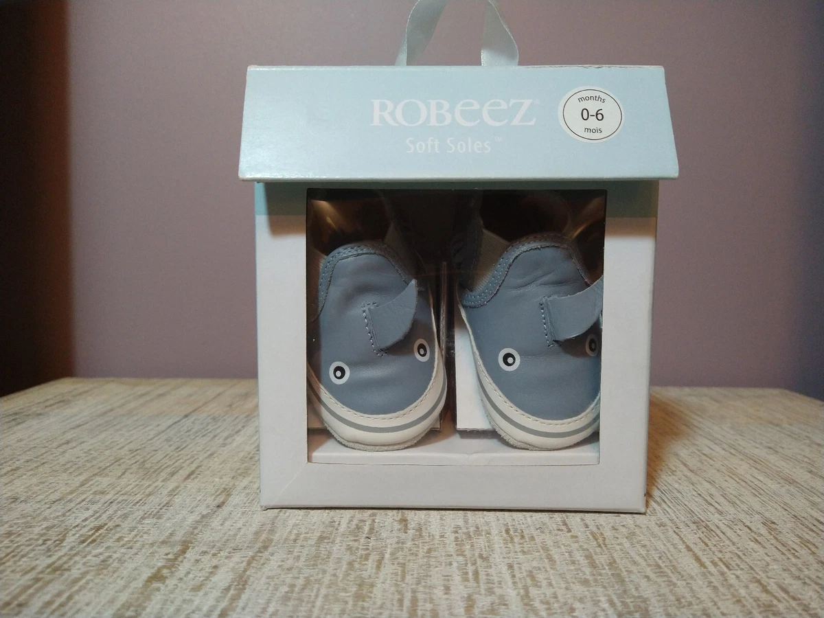 Robeez shark deals shoes