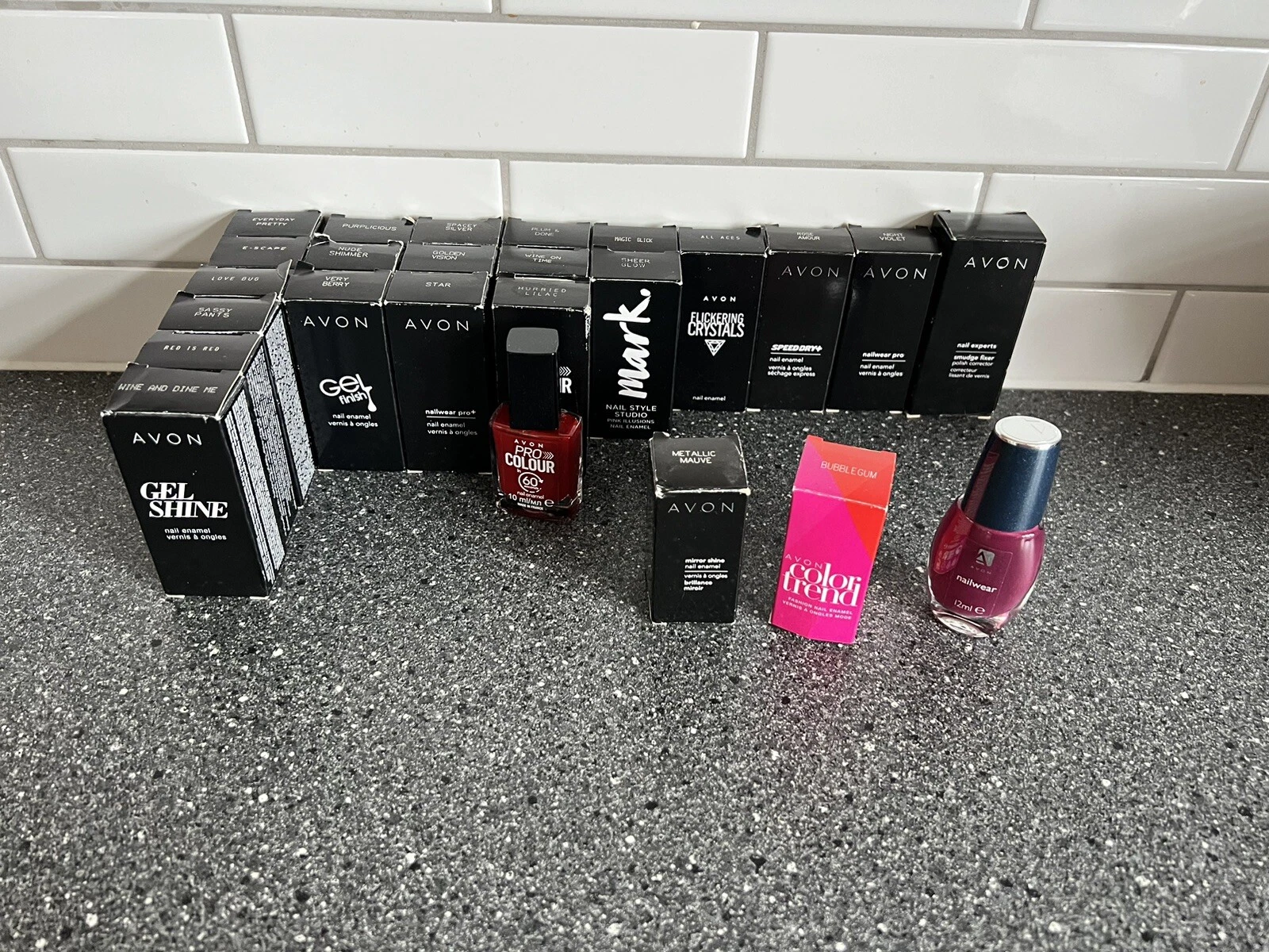 23 Avon Nail Enamels Various Colours