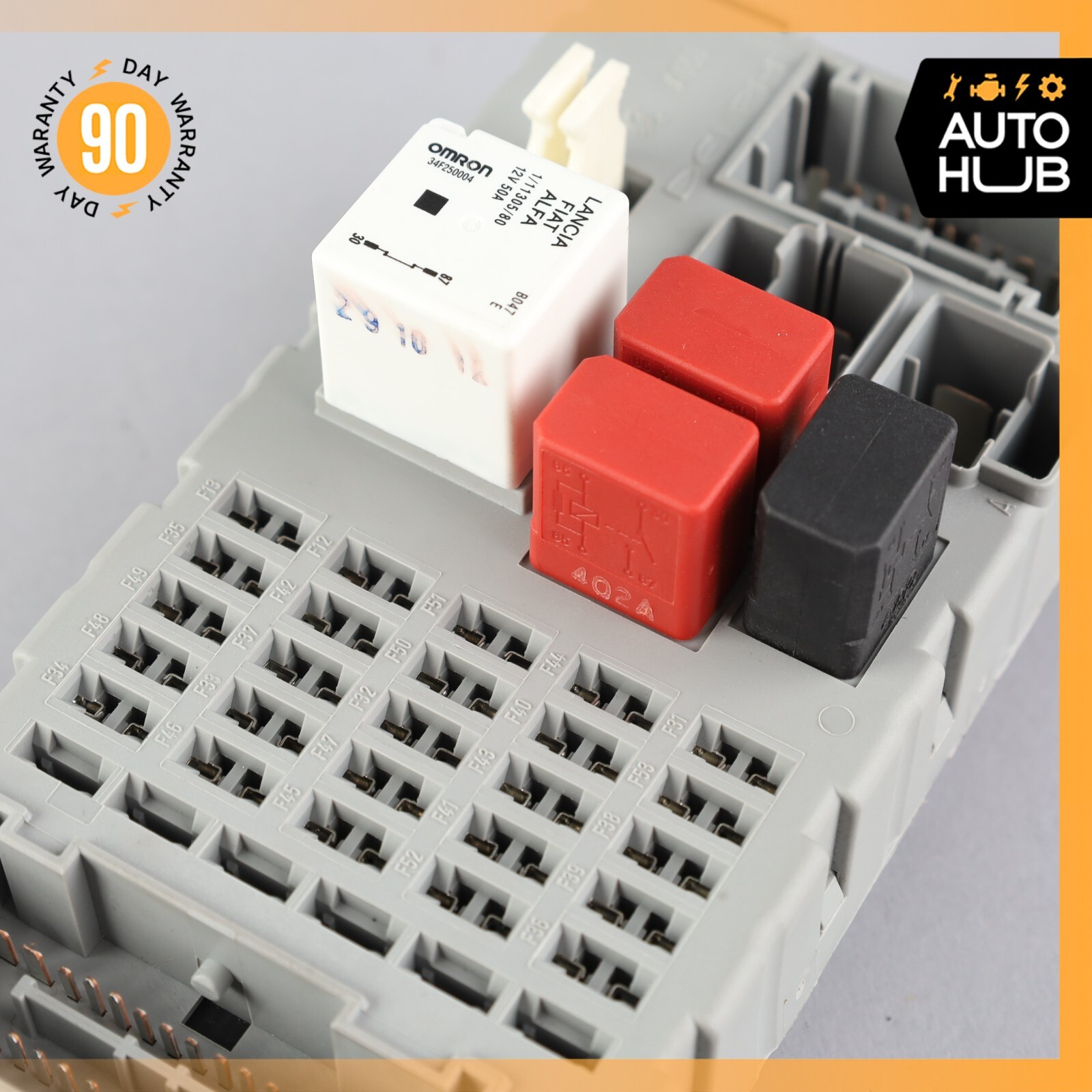 08-19 Maserati GranTurismo S M145 4.7L Front Relay Fuse Box 245788 OEM 28k