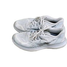 Nike Flex 2017 Zapatos para Correr Para Mujer Talla 8.5 Tenis para Correr Blancos Ligeros