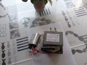 Ersatzteil Travo Hochspannungstransformator Mikrowelle SEVERIN  MW 7890