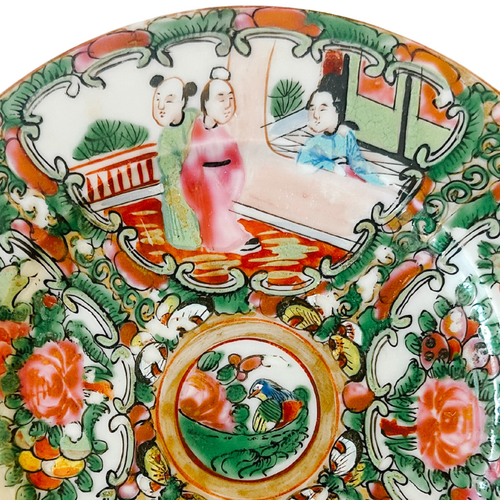 Vintage Famille Rose Medallion Plate 7.25" Chinese Wall Plate - Picture 4 of 7