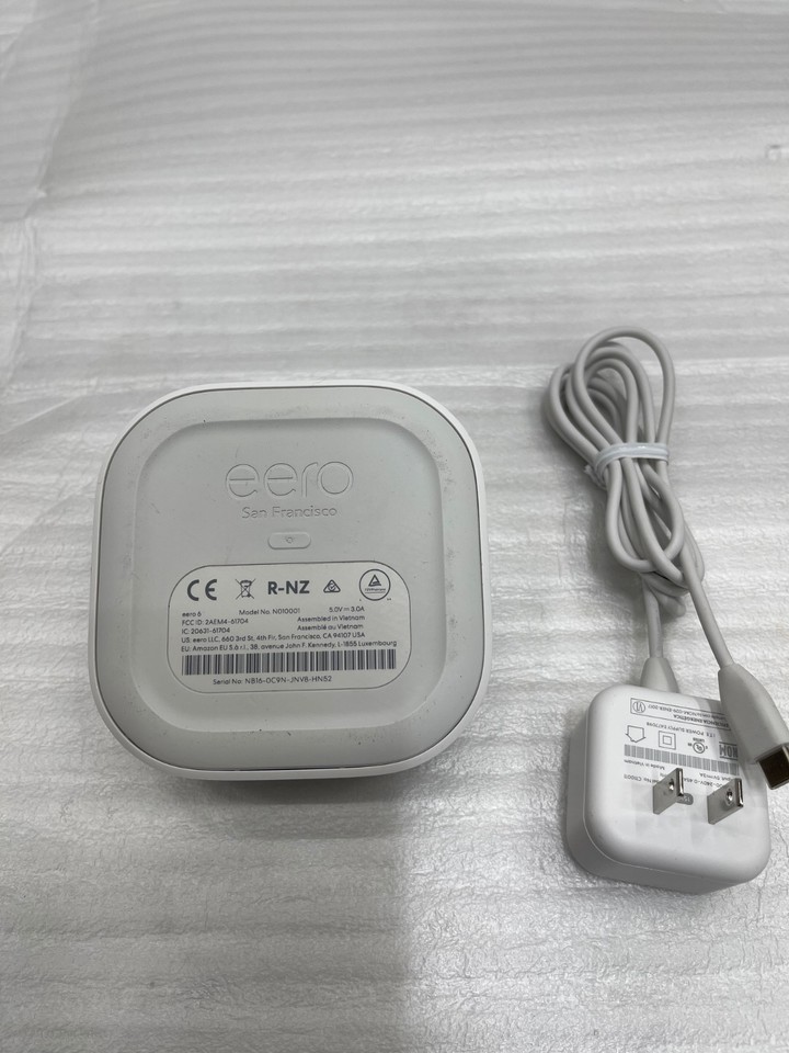 Eero 6 N010001 Dual-Band Mesh Wi-Fi Router 900 Mbps White with Adapter ...