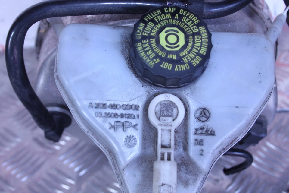 MERCEDES C220 W205 2.1 CILINDRO MAESTRO FRENO DIÉSEL A2054300130 2014 - 2021 Foto 4 de 4