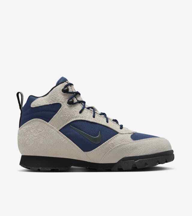 FD0212-100 Nike ACG Torre Mid Light Orewood Brown and Navy (Men's