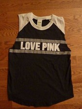 VICTORIAS SECRET PINK APPLIQUE RARE SCOOPNECK TANKTOP "LOVE PINK"TEESHIRT NWT