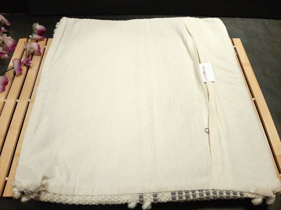 18x18 Little Big Store Hand Woven Cotton Knitted Pillow Cover Gray